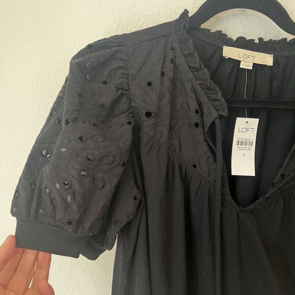Loft Eyelet Tie Neck Puff Sleeve Mixed Media Top size S - Picture 4 of 9